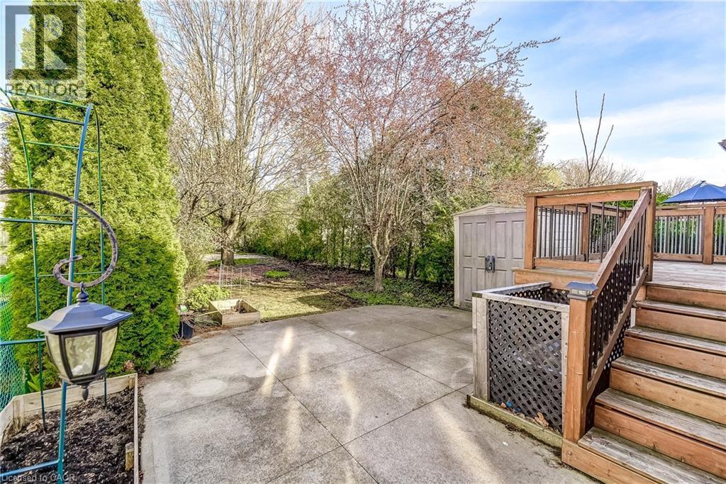 53 East 19Th Street, Hamilton, ON - Outdoor With Deck Patio Veranda