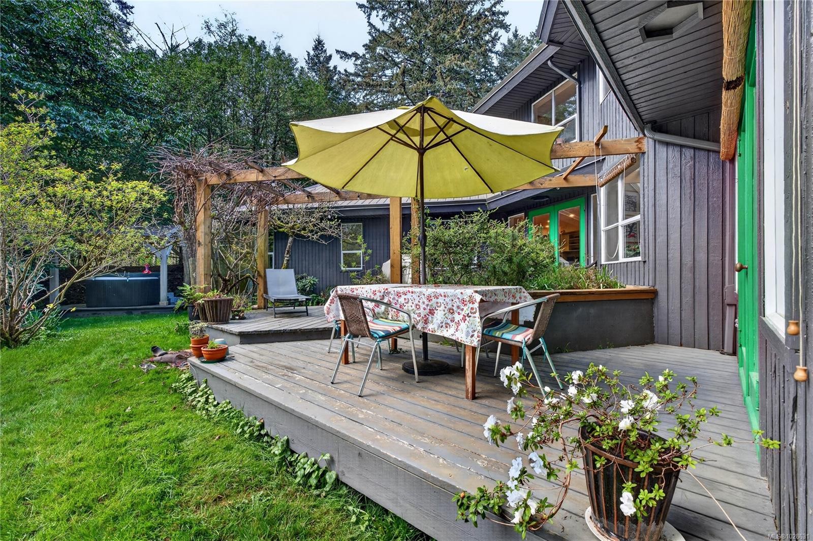 99 Garner Rd, Salt Spring, BC