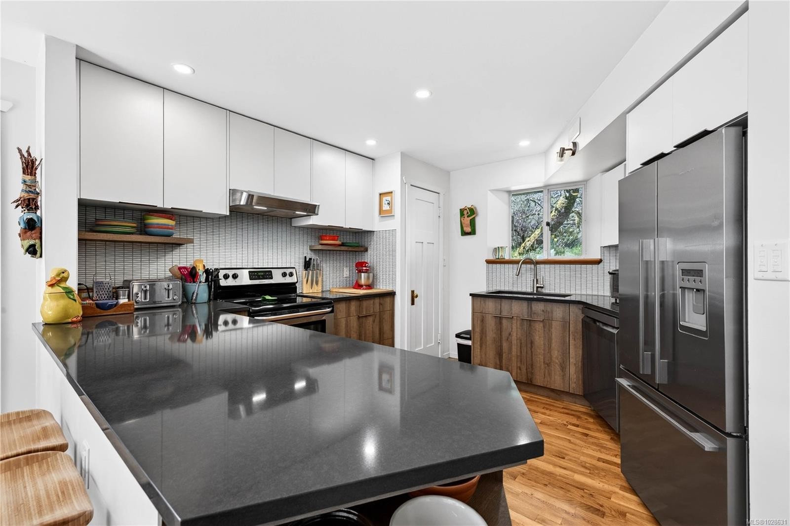 99 Garner Rd, Salt Spring, BC