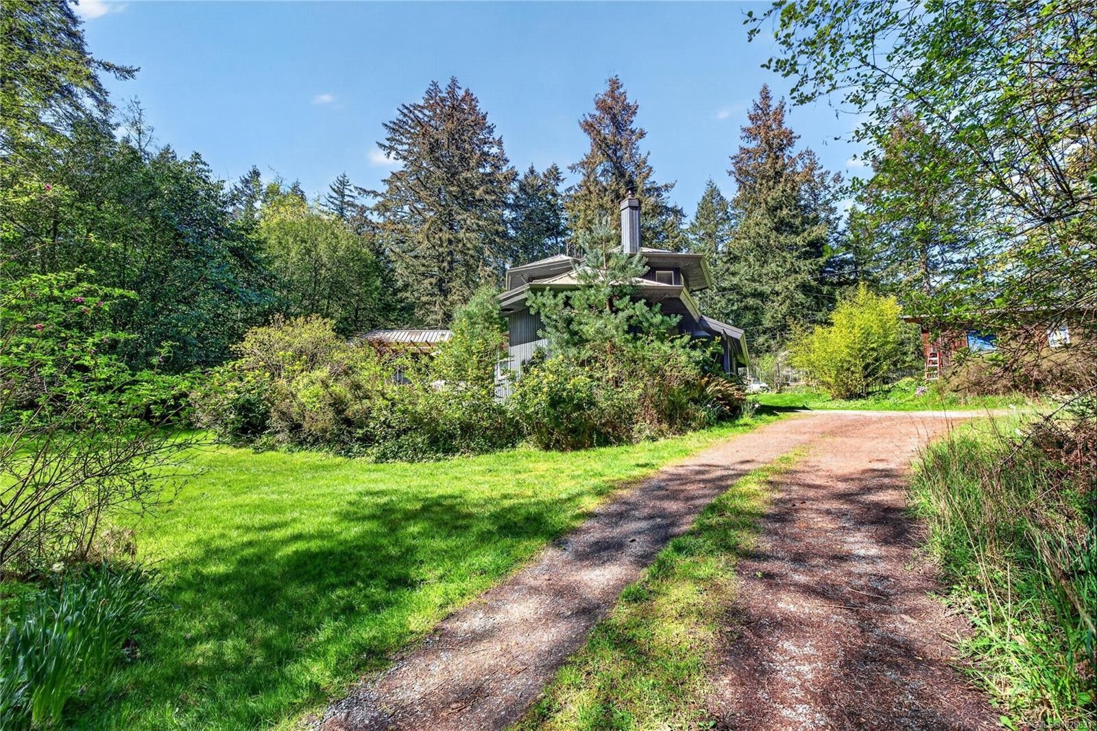 99 Garner Rd, Salt Spring, BC