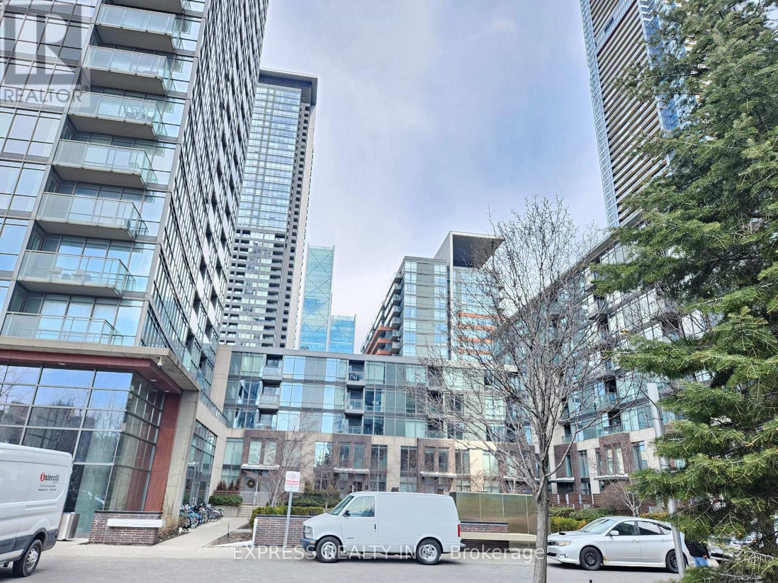 705 - 15 Fort York Boulevard, Toronto, ON - Outdoor With Facade