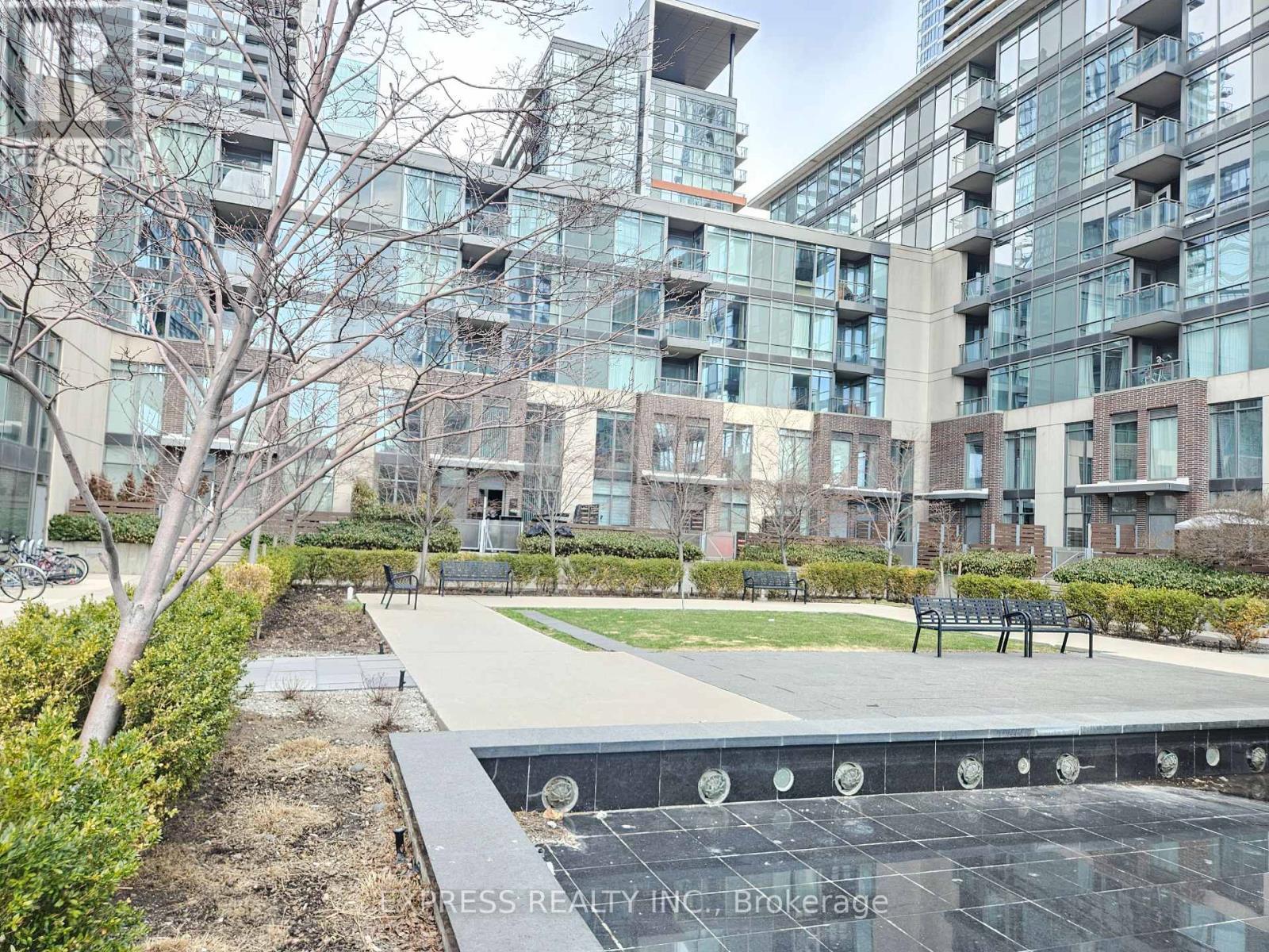 705 - 15 Fort York Boulevard, Toronto, ON - Outdoor With Balcony With Facade