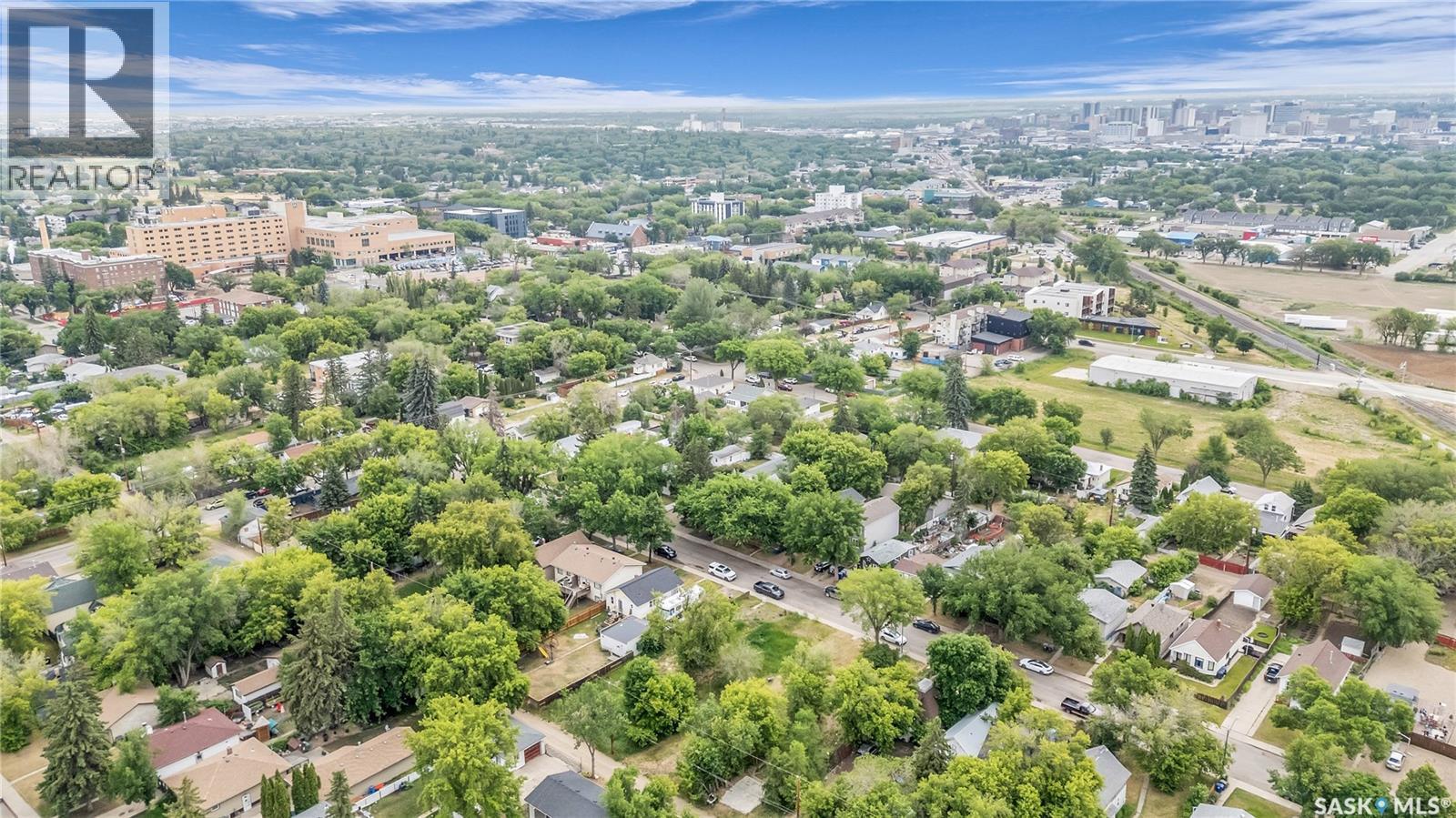 431 R Avenue S, Saskatoon, SK