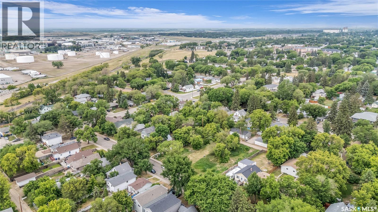 431 R Avenue S, Saskatoon, SK