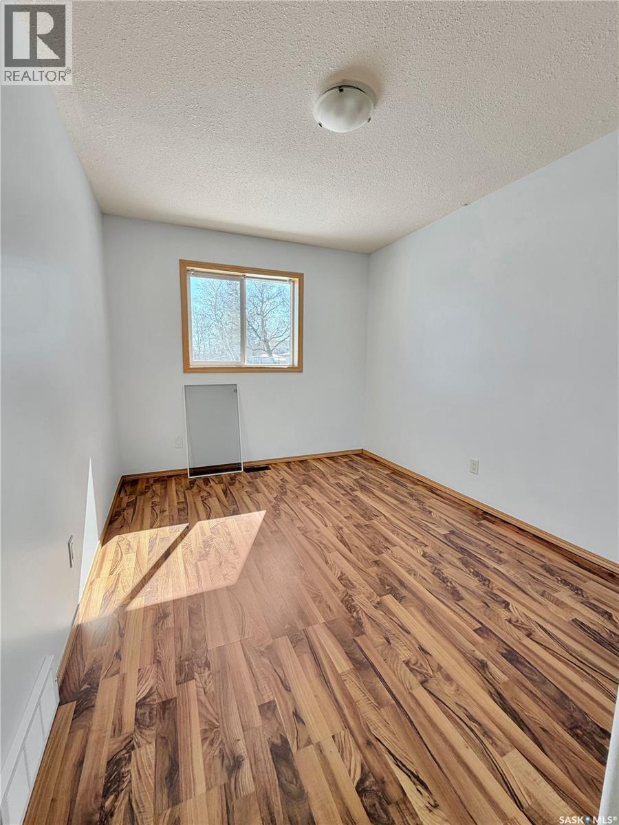 414 Lake Street, Esterhazy, SK - Indoor Photo Showing Other Room
