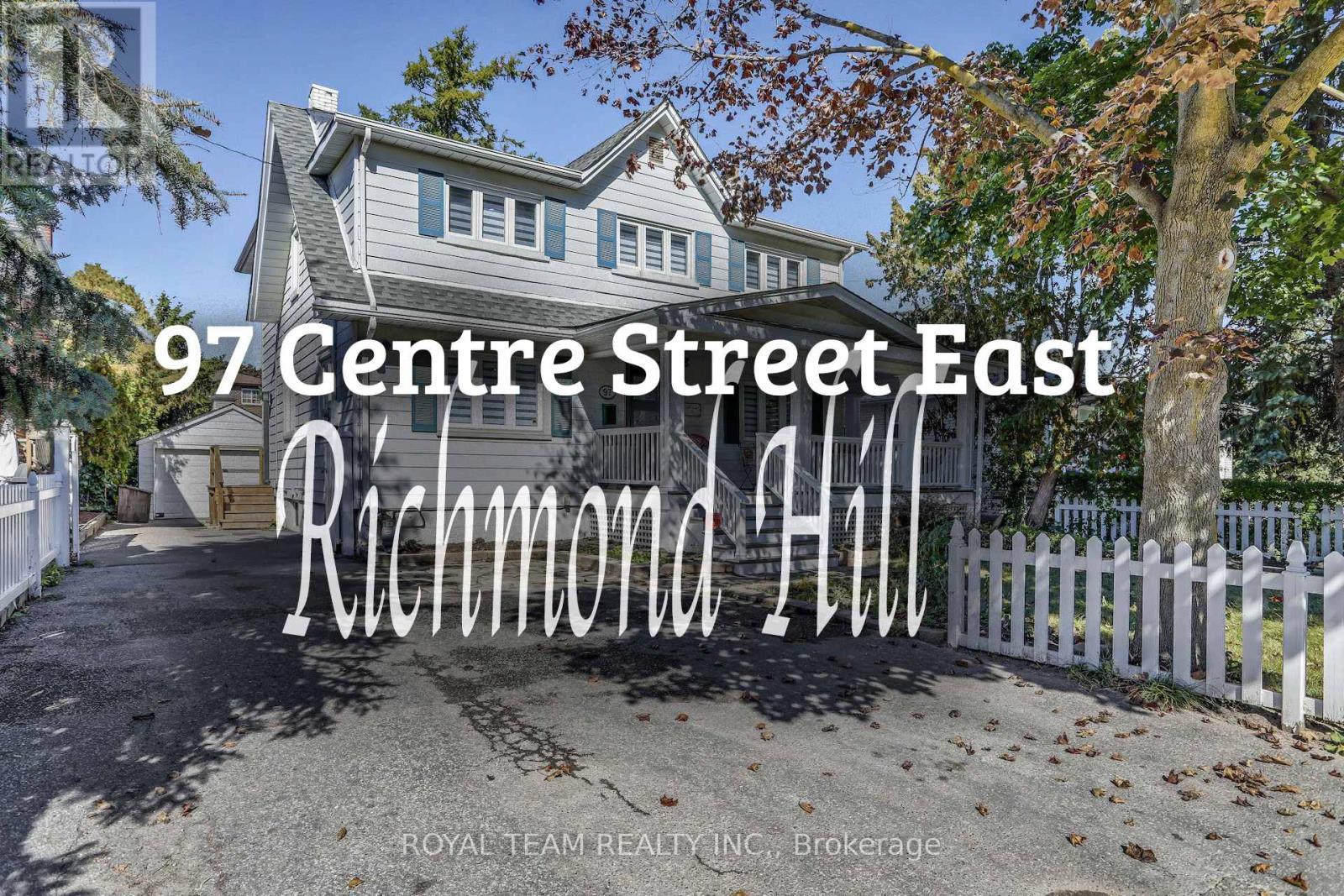 97 Centre Street E, Richmond Hill, ON - Outdoor