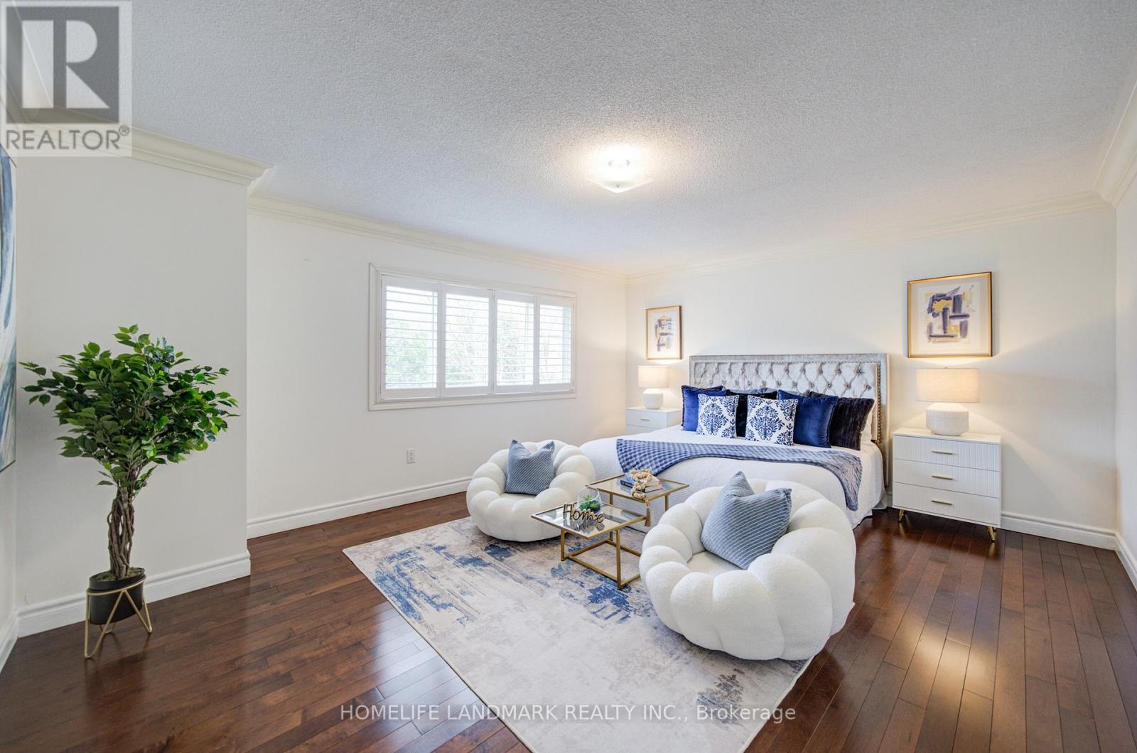 5041 Dryden Avenue, Burlington, ON - Indoor Photo Showing Bedroom