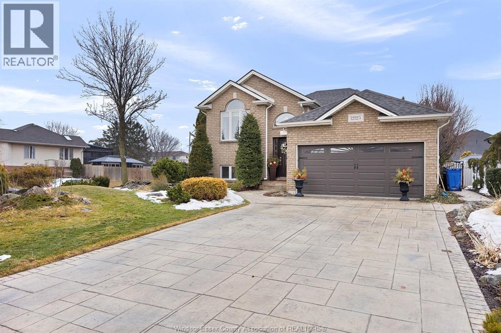 12123 Cranbrook, Tecumseh, ON - Outdoor