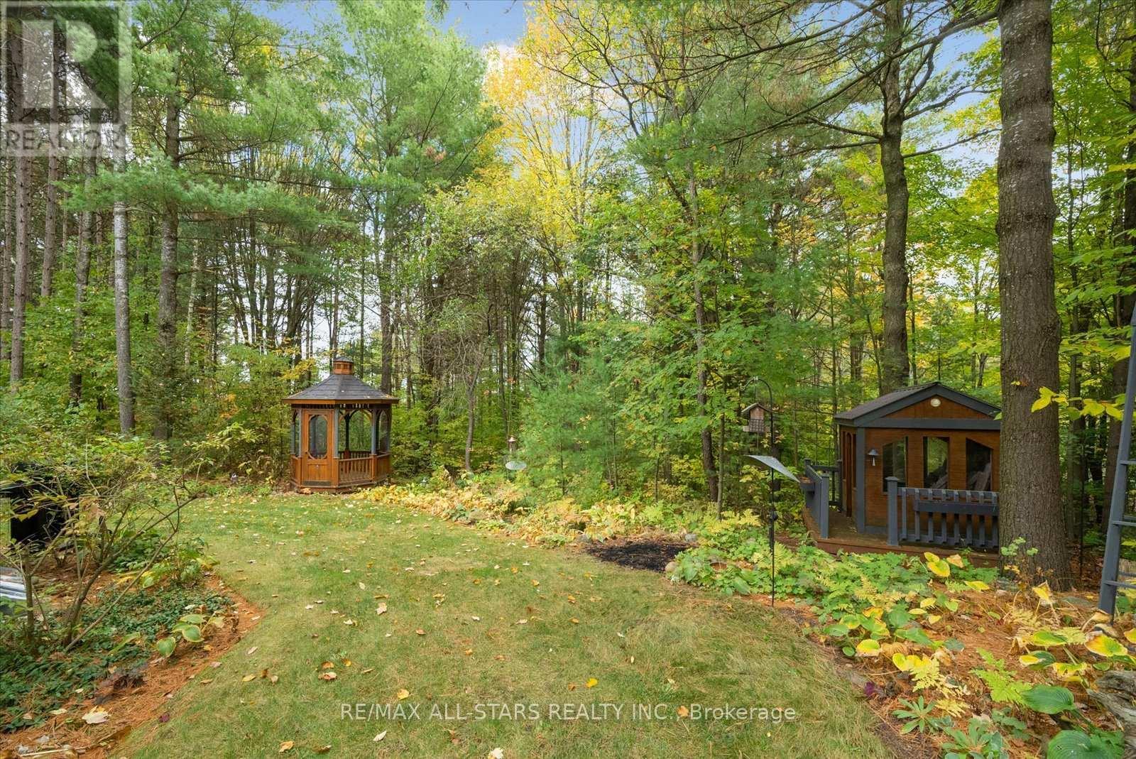 29 Robert Boulevard, Springwater, ON - Outdoor