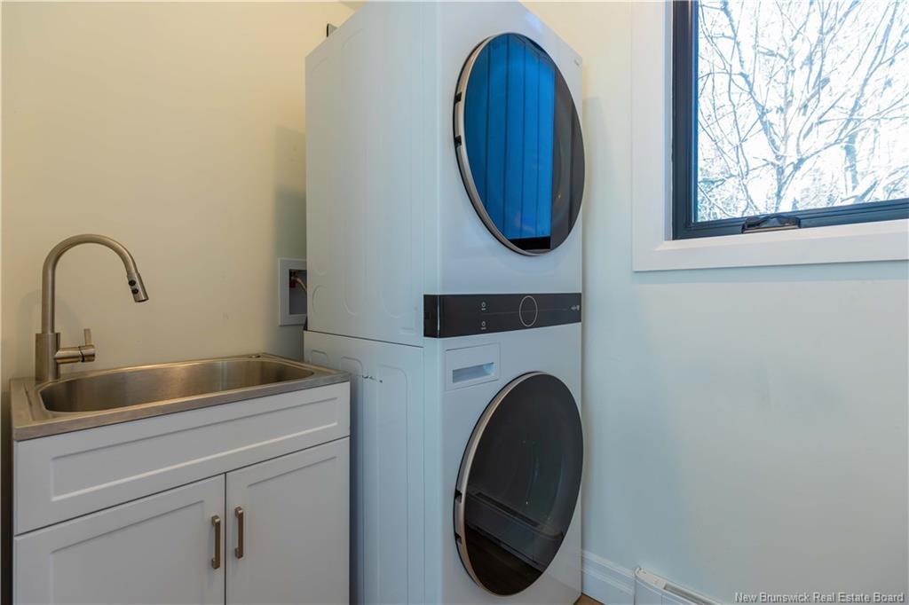 175 Robertson Rd, Lakeside, NB
