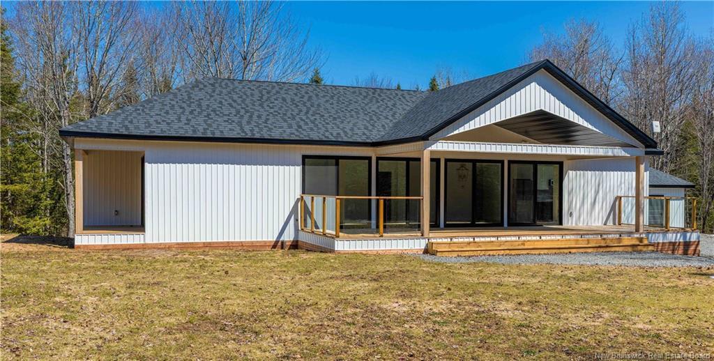 175 Robertson Rd, Lakeside, NB