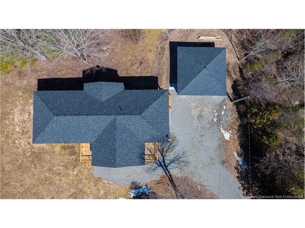 175 Robertson Rd, Lakeside, NB