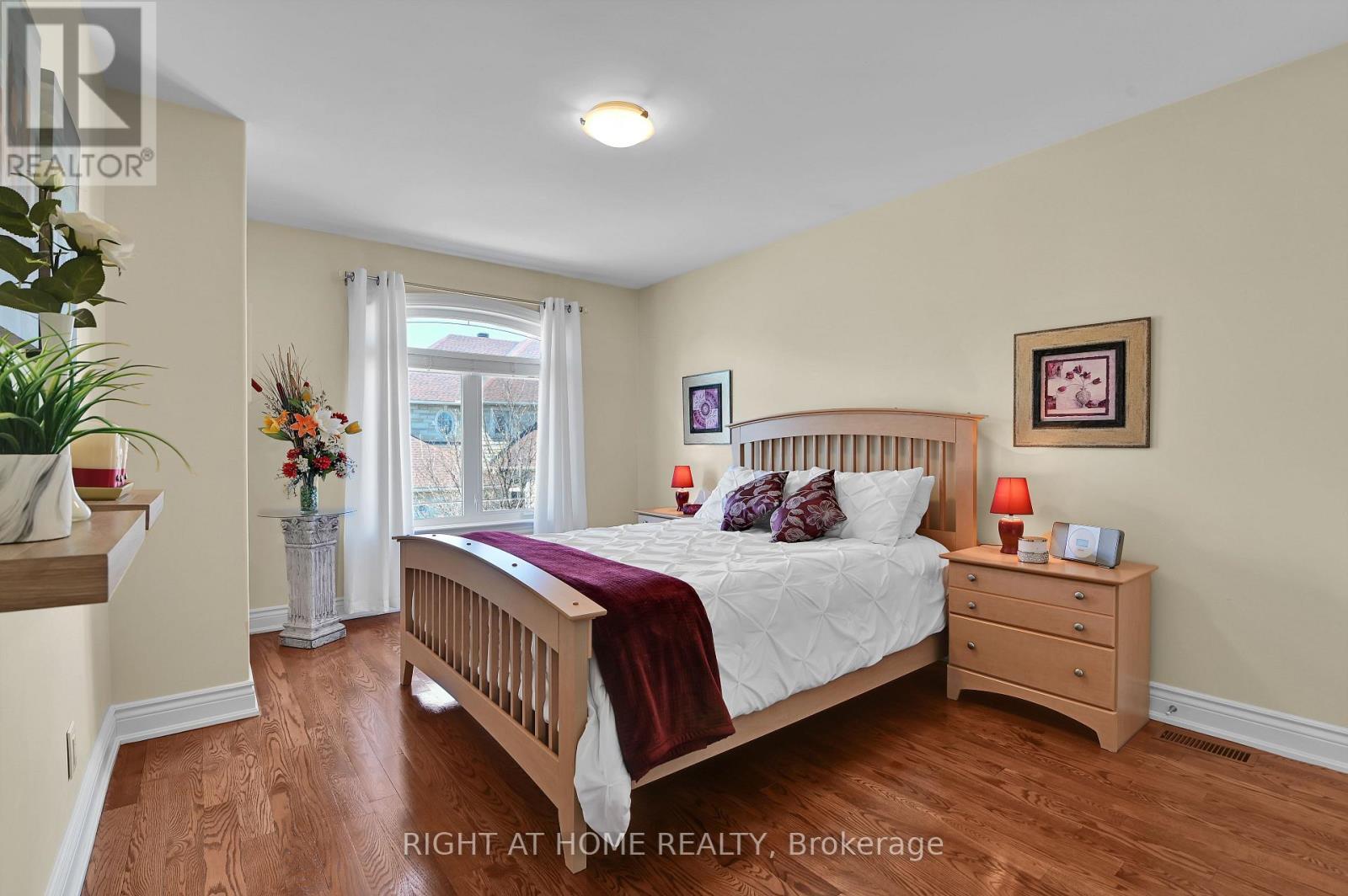 131 Issam Private, Ottawa, ON - Indoor Photo Showing Bedroom