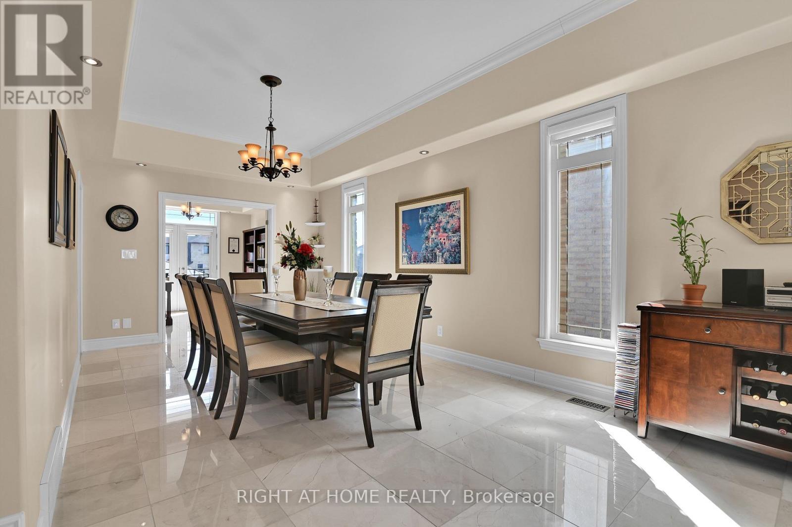 131 Issam Private, Ottawa, ON - Indoor Photo Showing Dining Room