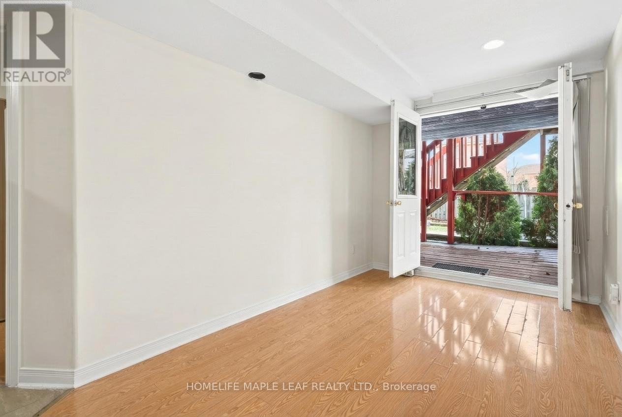 735 Constellation Drive, Mississauga, ON - Indoor Photo Showing Other Room