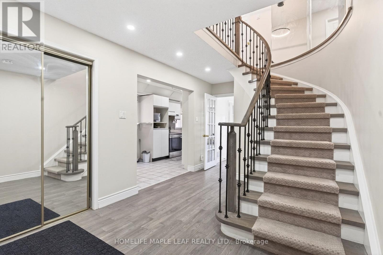 735 Constellation Drive, Mississauga, ON - Indoor Photo Showing Other Room