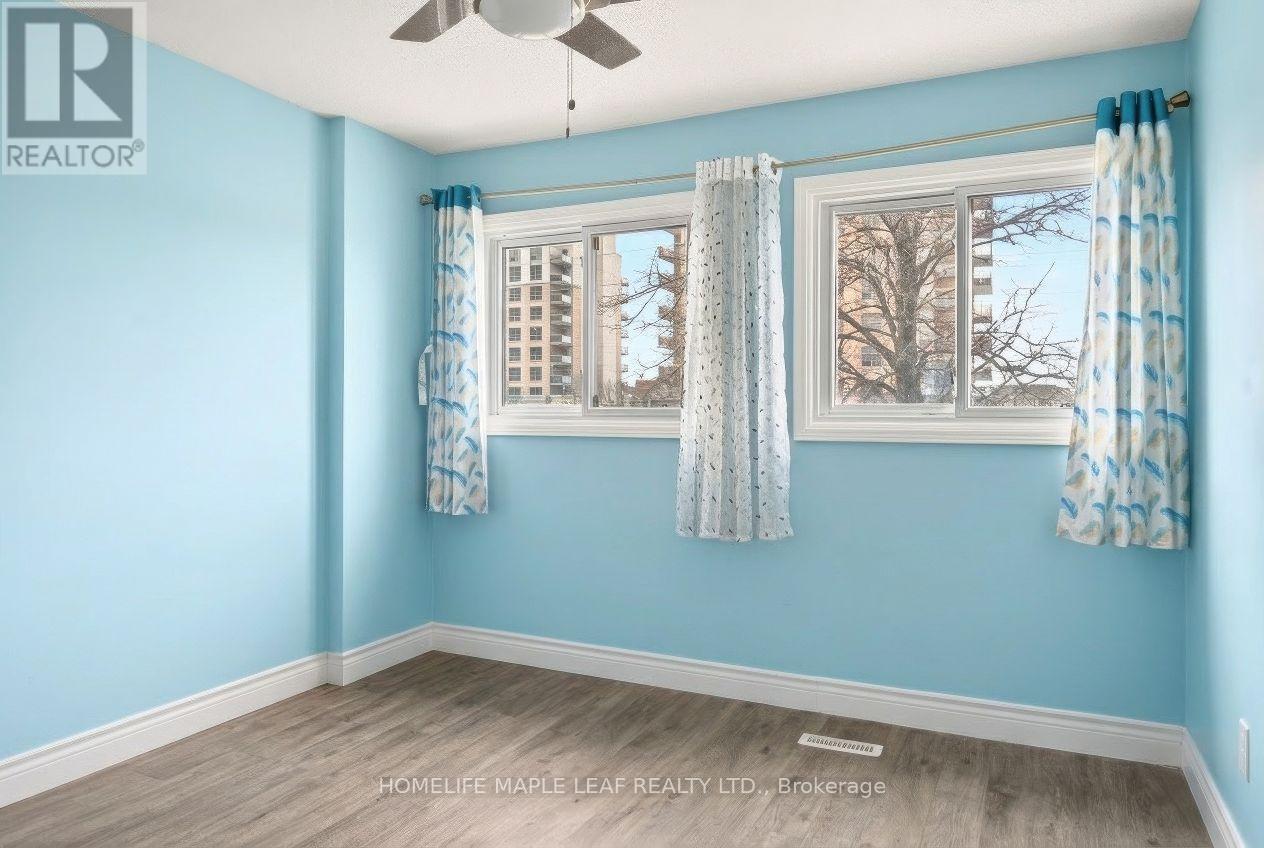 735 Constellation Drive, Mississauga, ON - Indoor Photo Showing Other Room