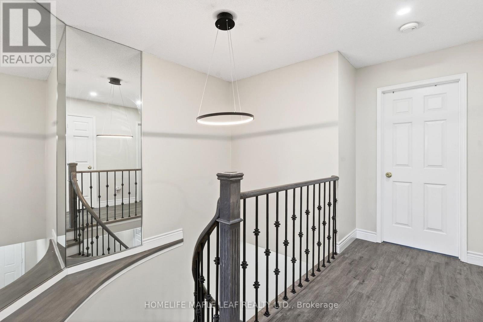 735 Constellation Drive, Mississauga, ON - Indoor Photo Showing Other Room