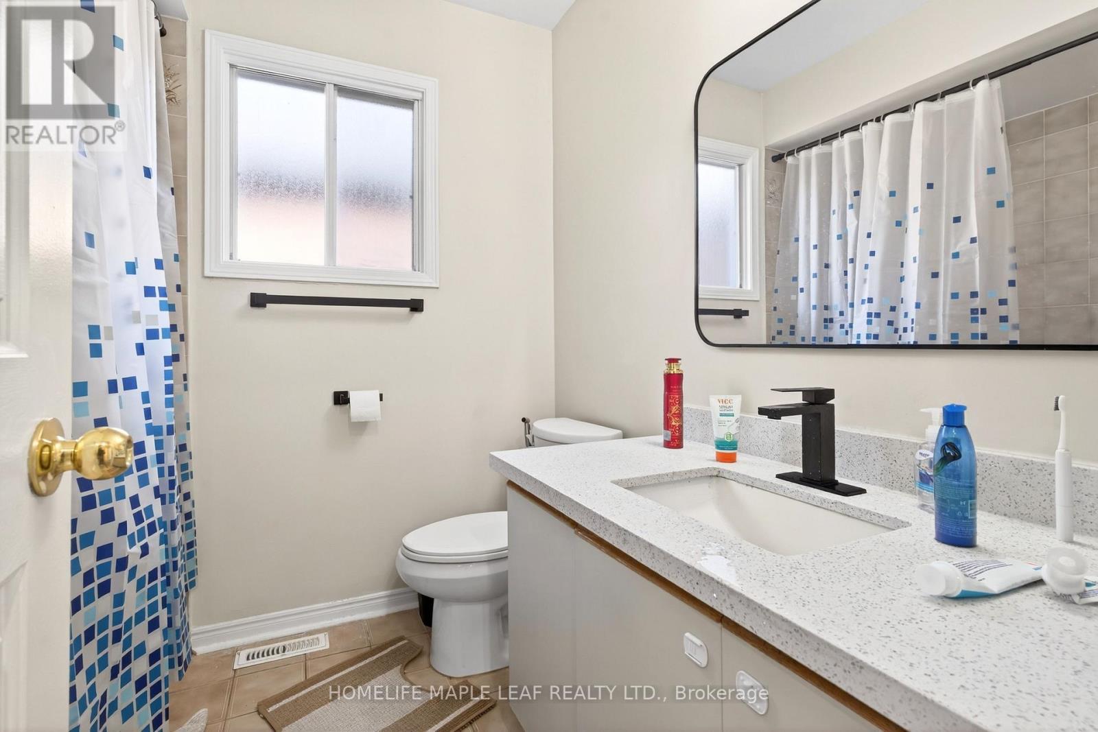 735 Constellation Drive, Mississauga, ON - Indoor Photo Showing Bathroom