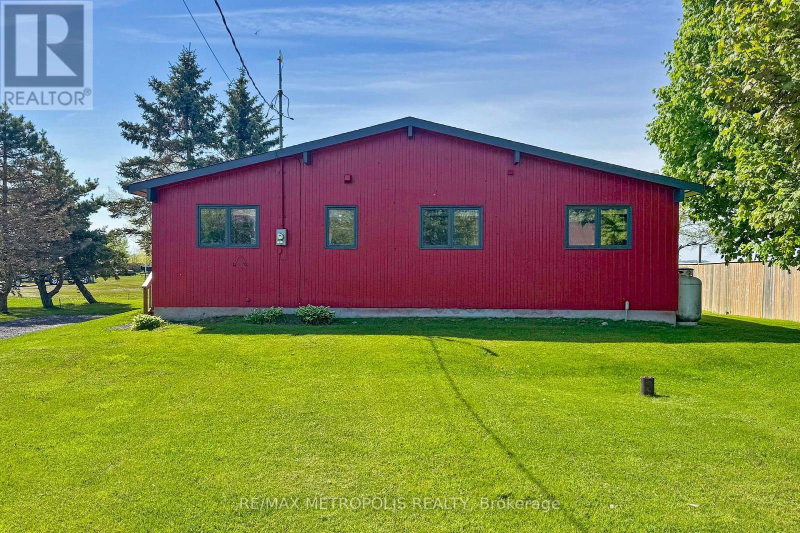 40 Rabbit Road, Brighton, ON - Outdoor