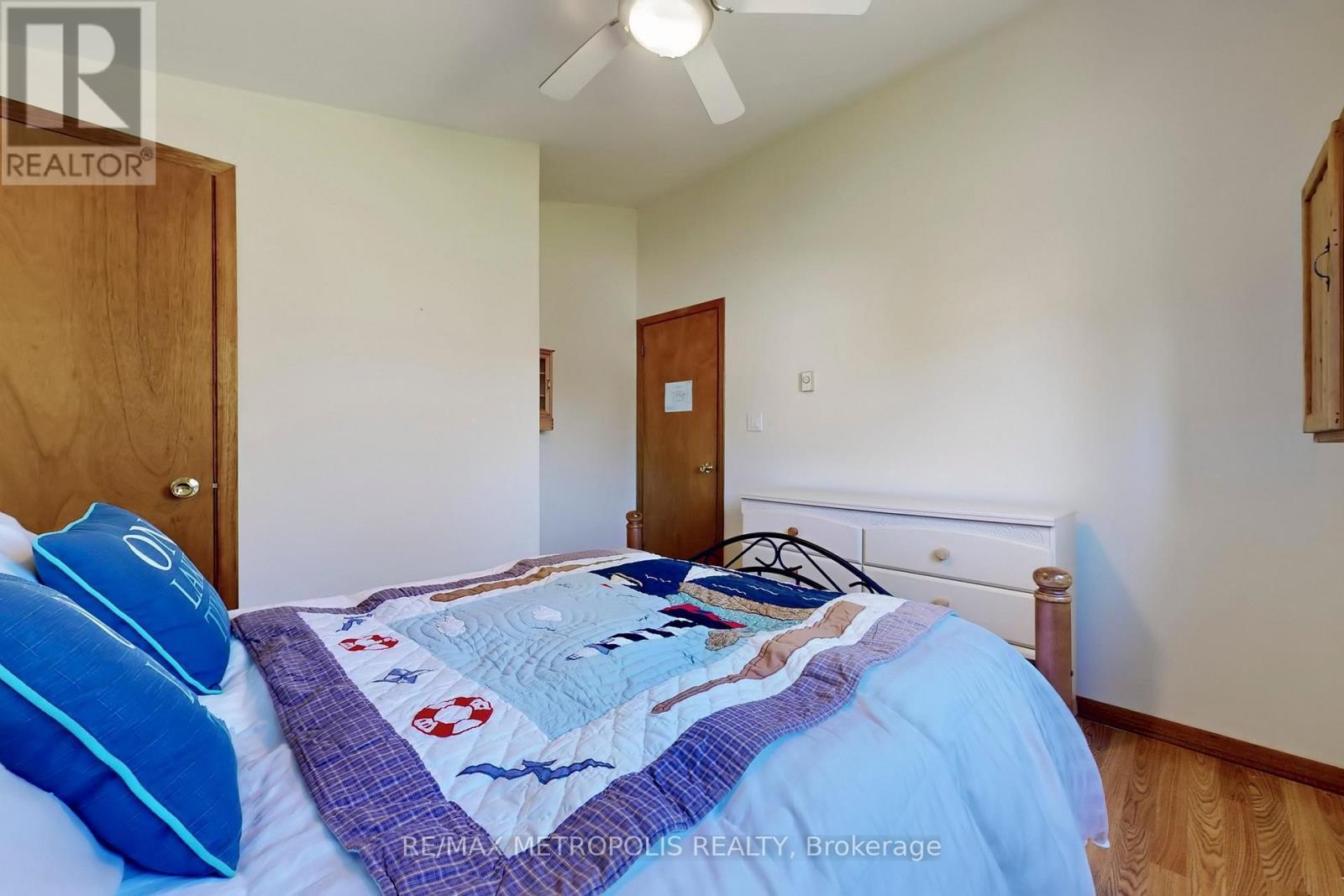 40 Rabbit Road, Brighton, ON - Indoor Photo Showing Bedroom