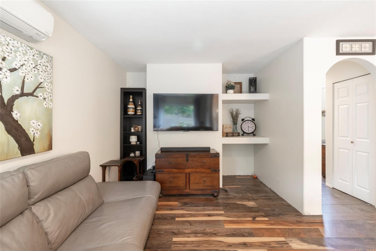 1108 Viewtop Rd, Duncan, BC