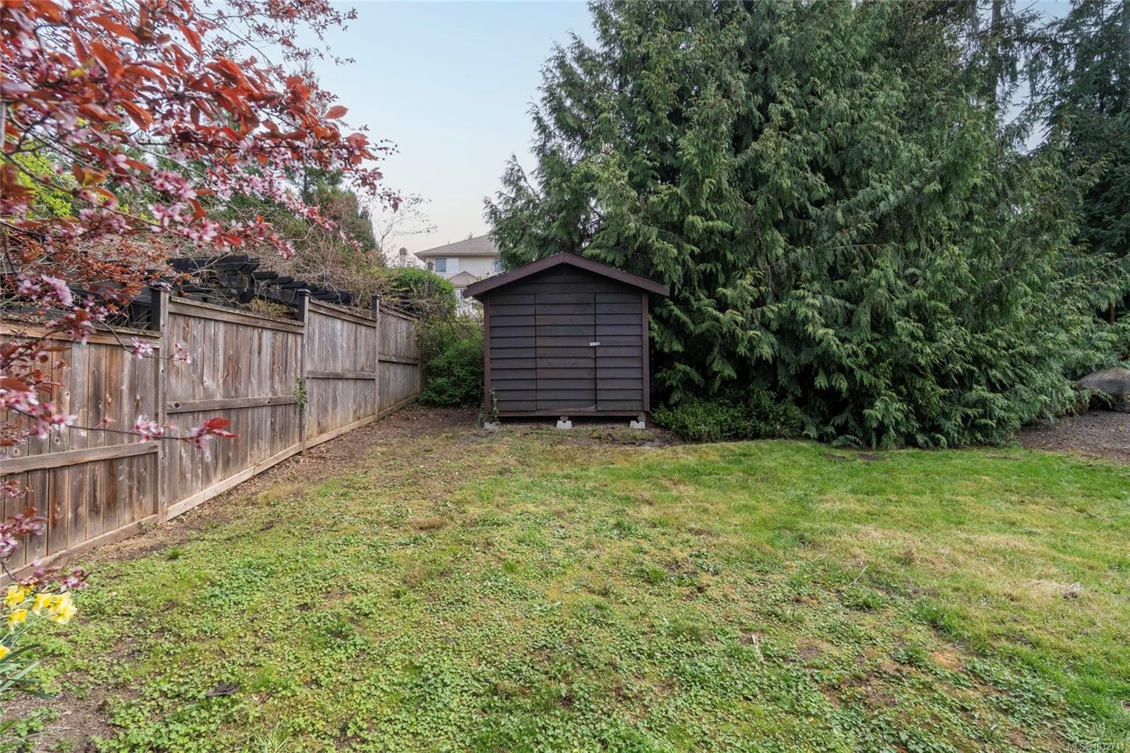 1108 Viewtop Rd, Duncan, BC