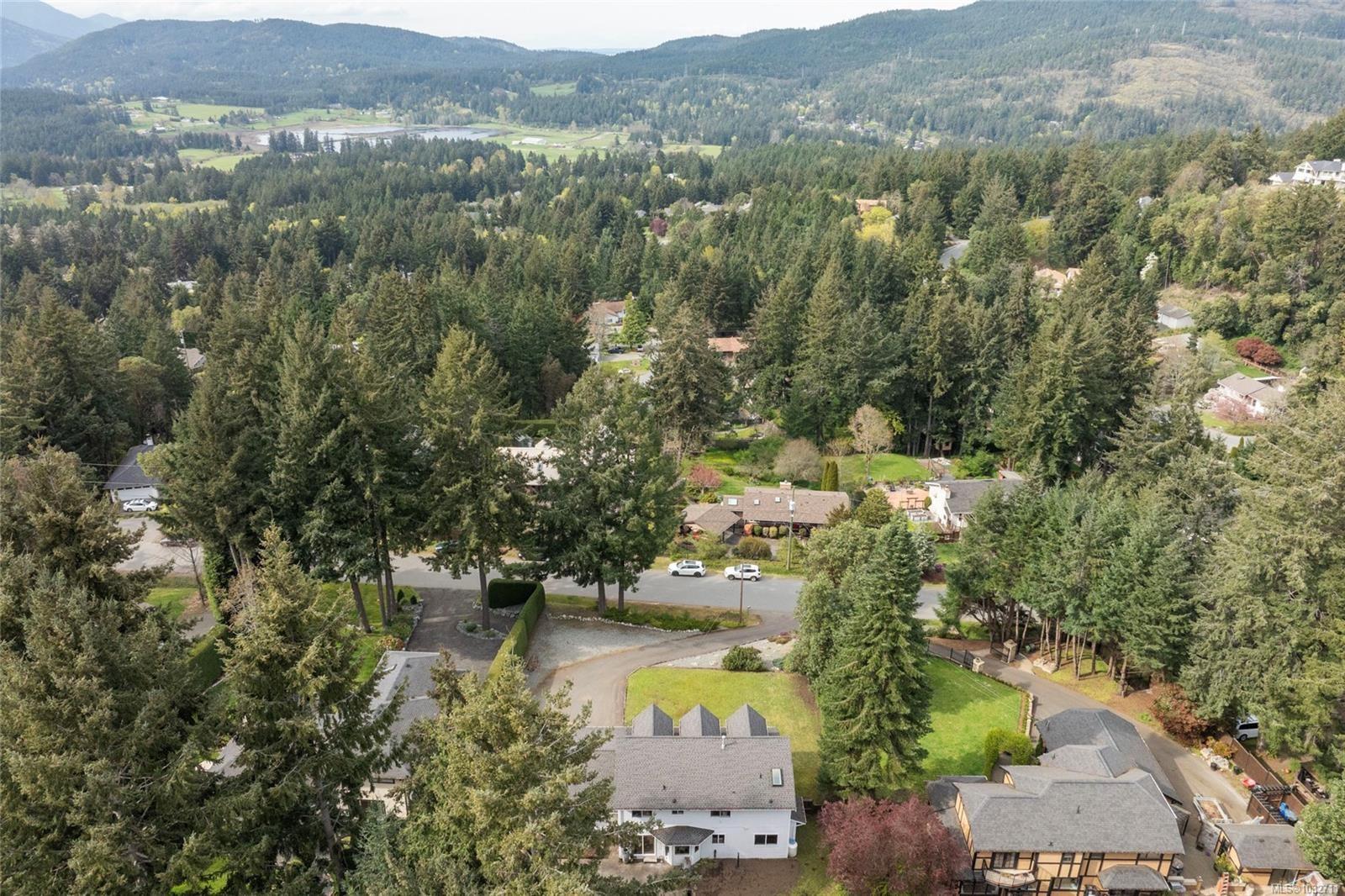 1108 Viewtop Rd, Duncan, BC
