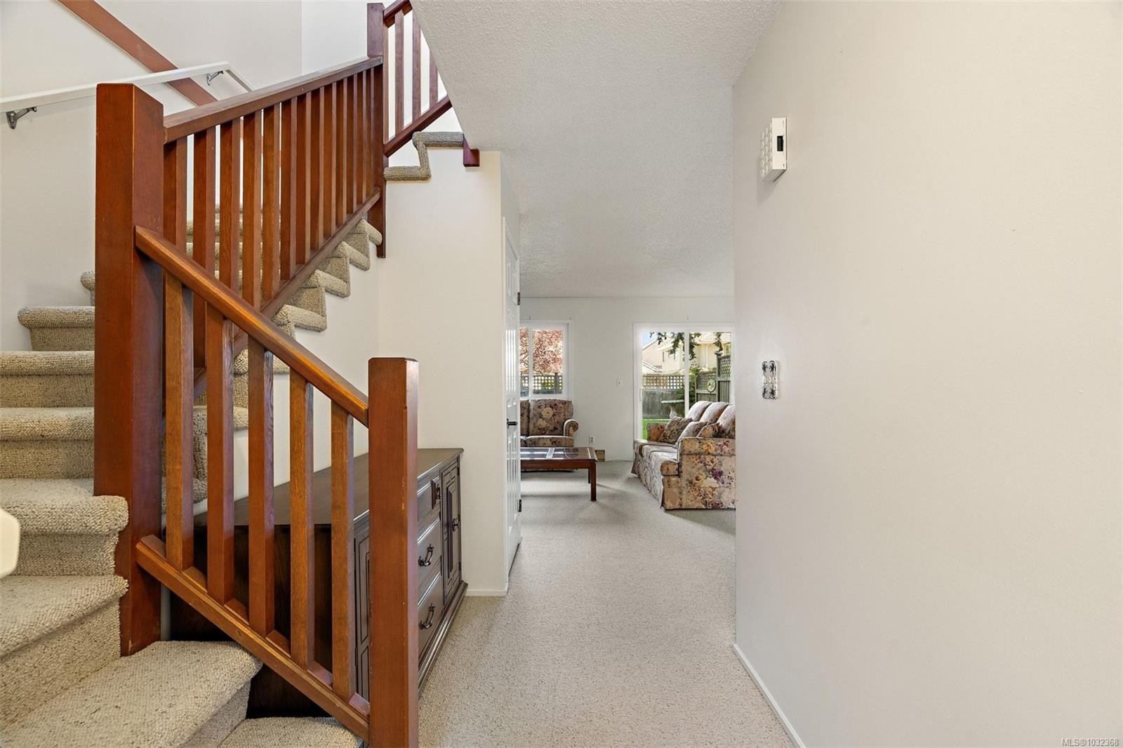 5-10008 Third St, Sidney, BC