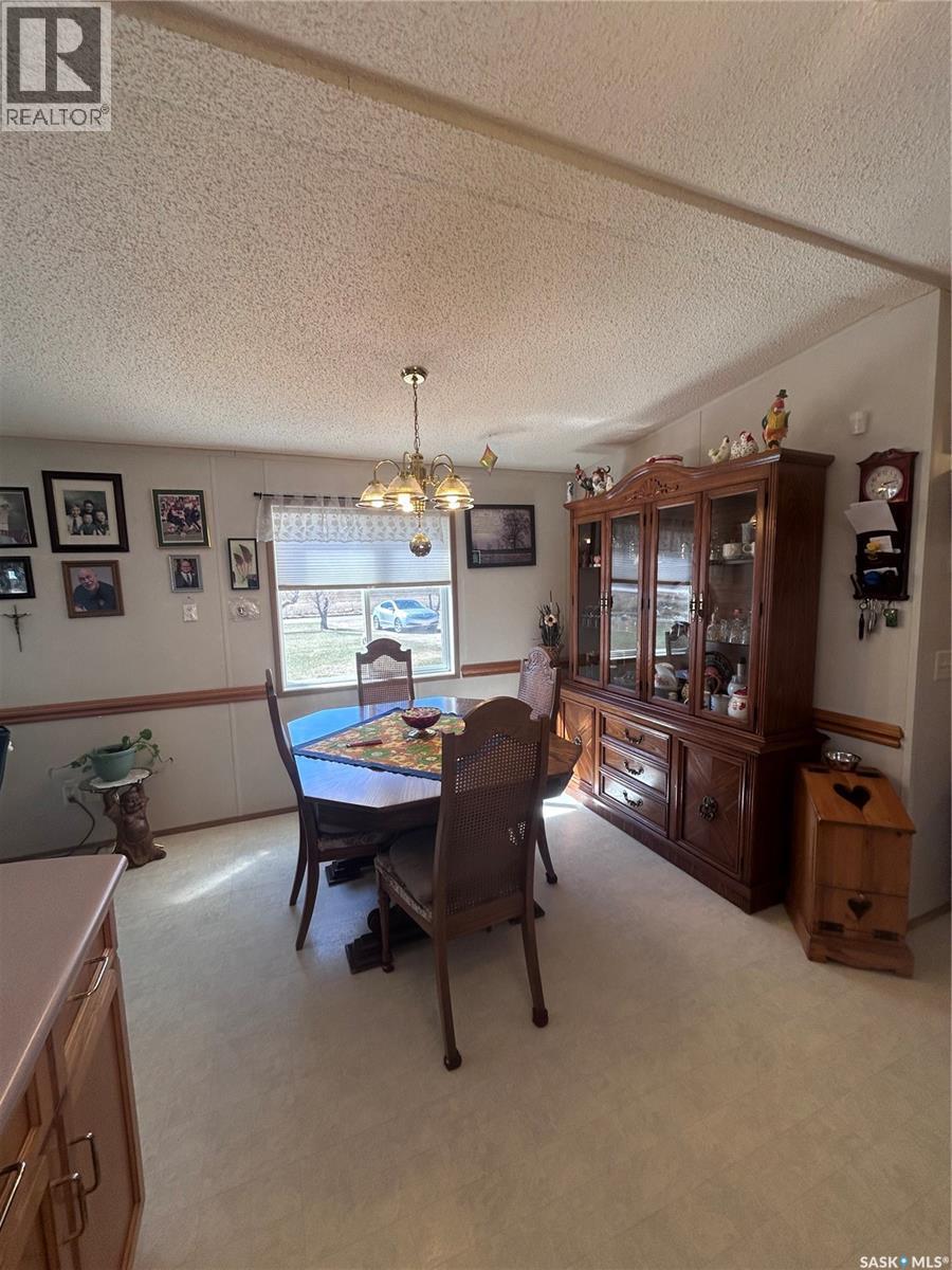 301 Willow Park Green, Estevan, SK