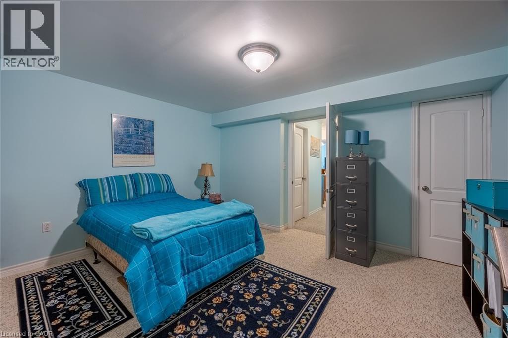 93 Elmhurst Avenue Unit# 8, Simcoe, ON - Indoor Photo Showing Bedroom