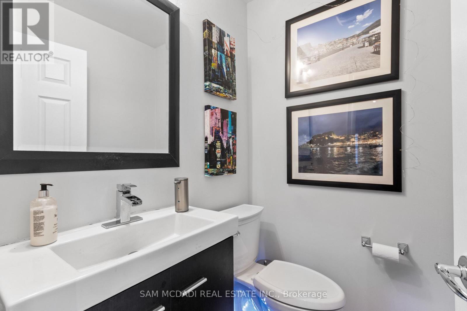 5142 Ancient Stone Avenue, Mississauga, ON - Indoor Photo Showing Bathroom