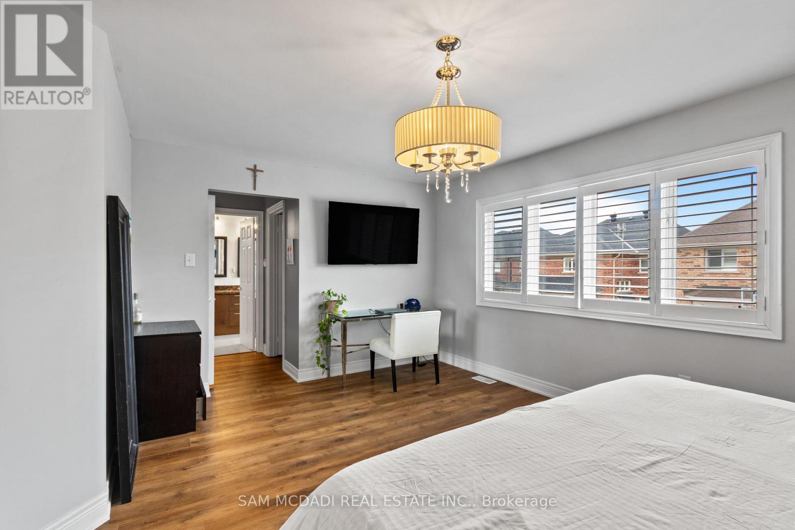 5142 Ancient Stone Avenue, Mississauga, ON - Indoor Photo Showing Bedroom