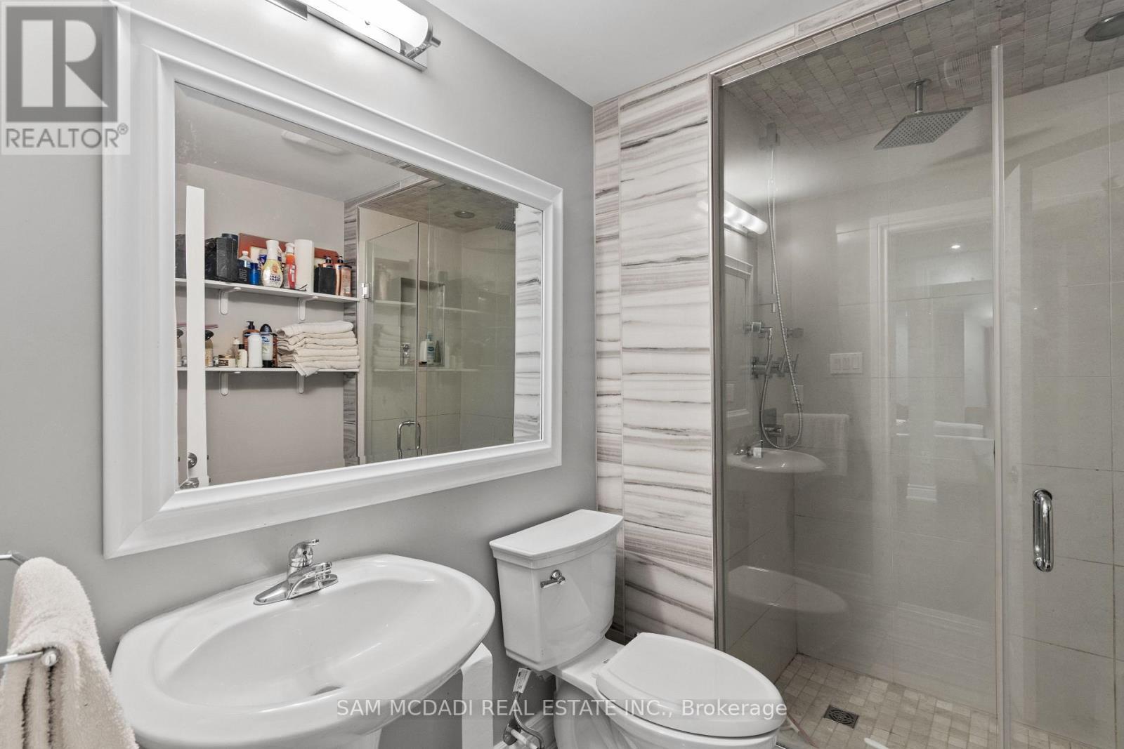 5142 Ancient Stone Avenue, Mississauga, ON - Indoor Photo Showing Bathroom