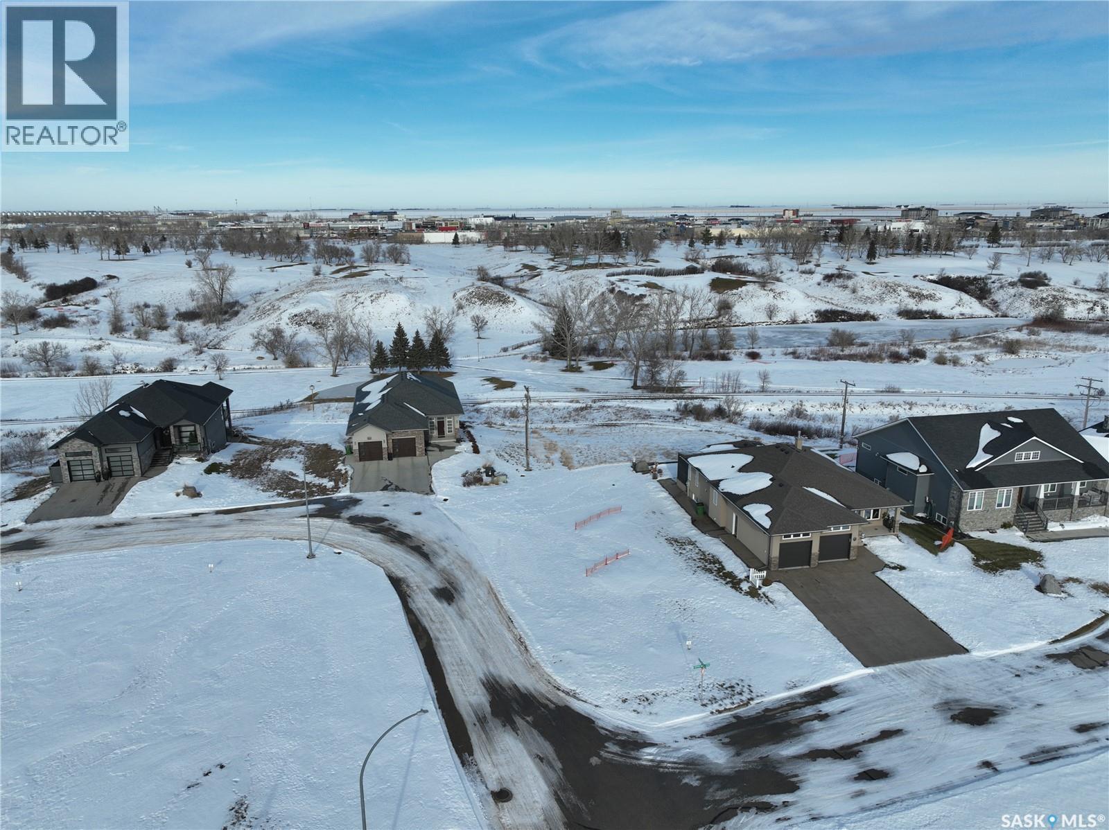 2 Copper Ridge Cove, Moose Jaw, SK