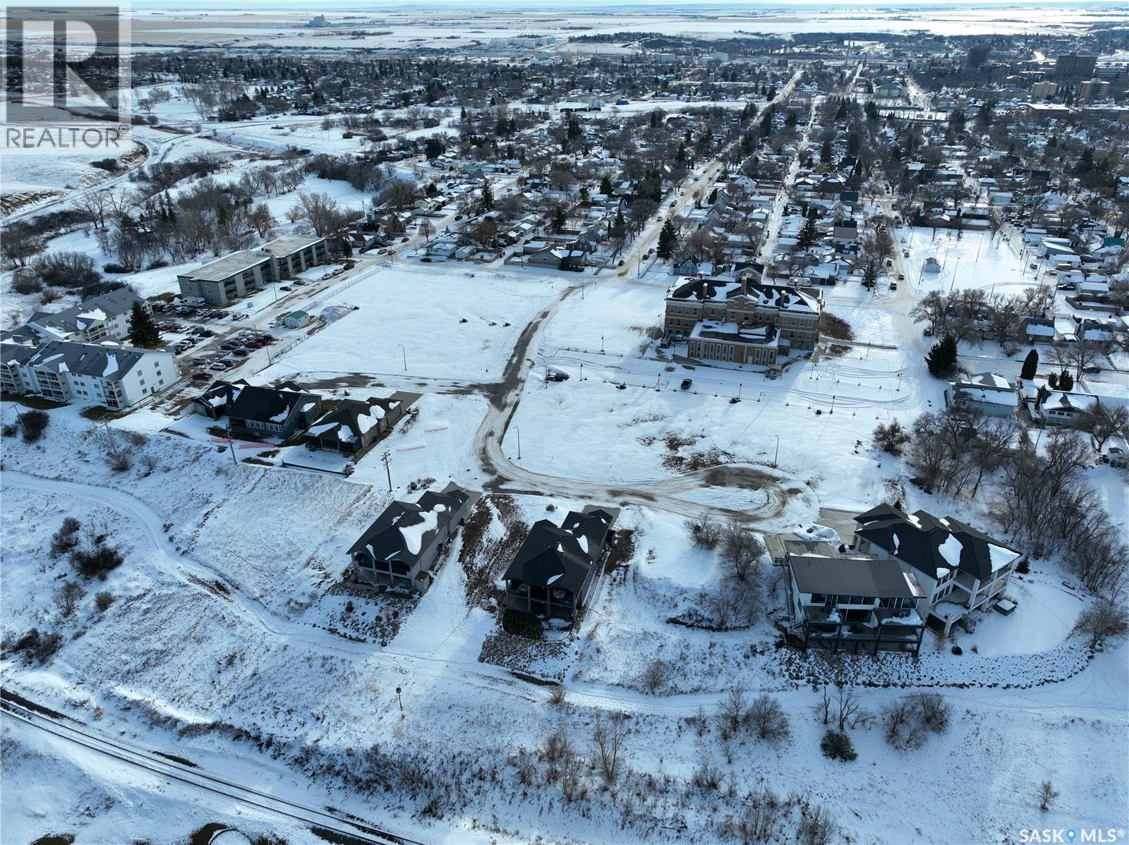 2 Copper Ridge Cove, Moose Jaw, SK