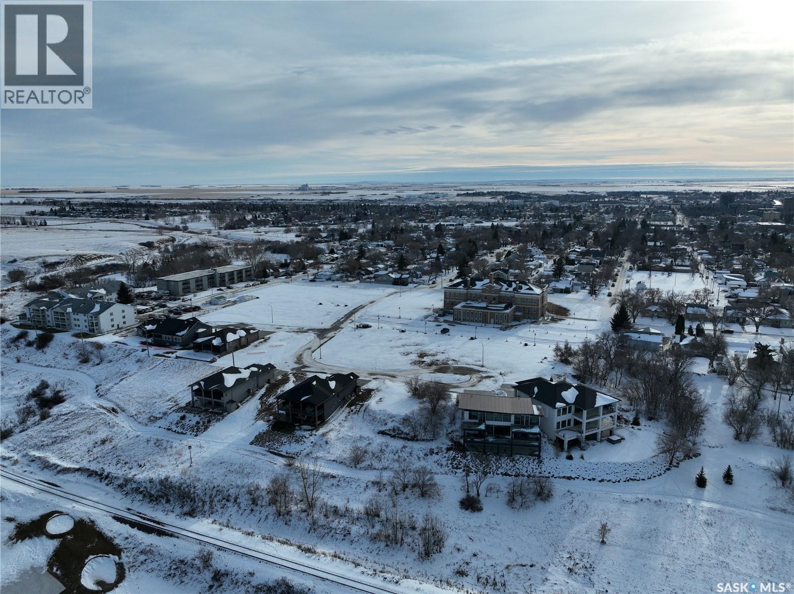 2 Copper Ridge Cove, Moose Jaw, SK
