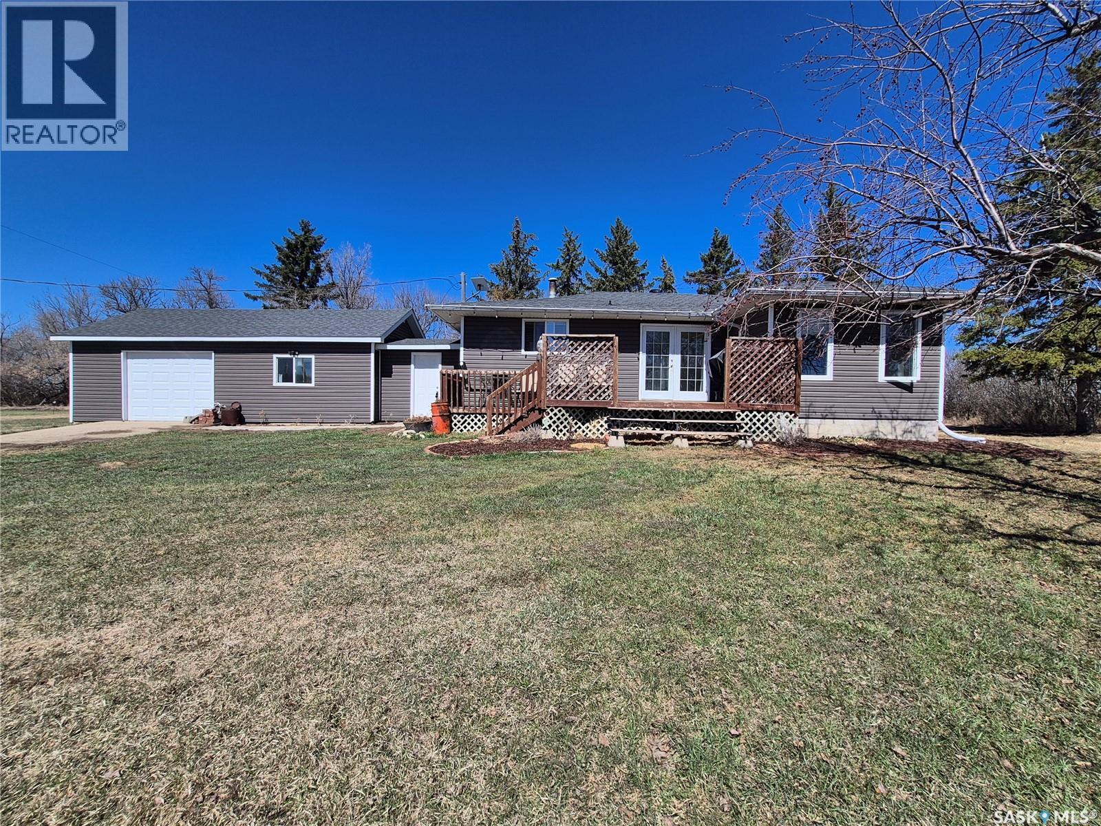 Key West Quarter, Ogema, SK - Outdoor