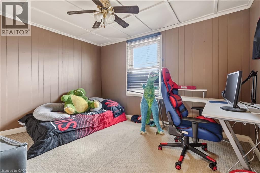 66 East 32Nd Street, Hamilton, ON - Indoor Photo Showing Office