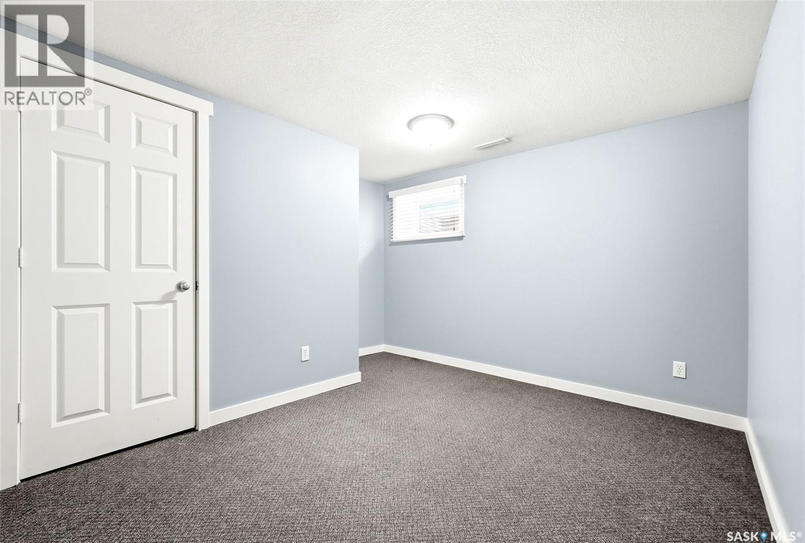 3720 Allen Avenue, Regina, SK - Indoor Photo Showing Other Room