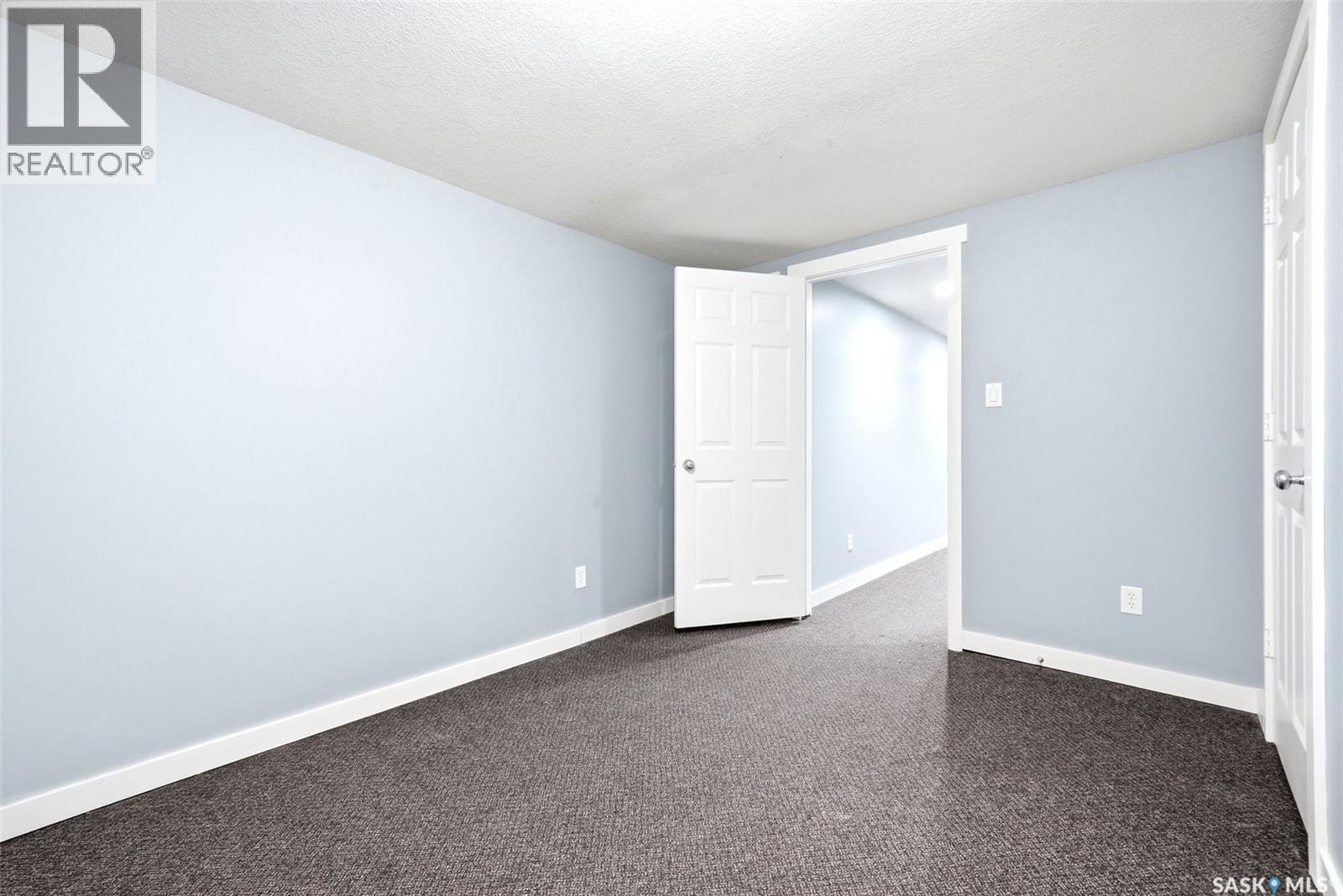 3720 Allen Avenue, Regina, SK - Indoor Photo Showing Other Room