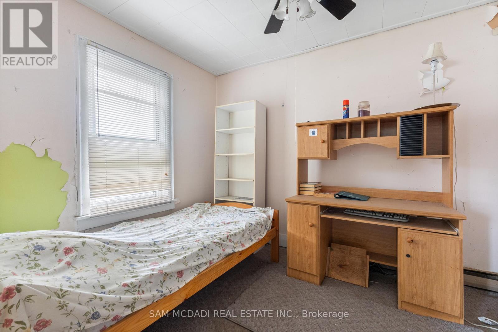 1062 West Avenue, Mississauga, ON - Indoor Photo Showing Bedroom