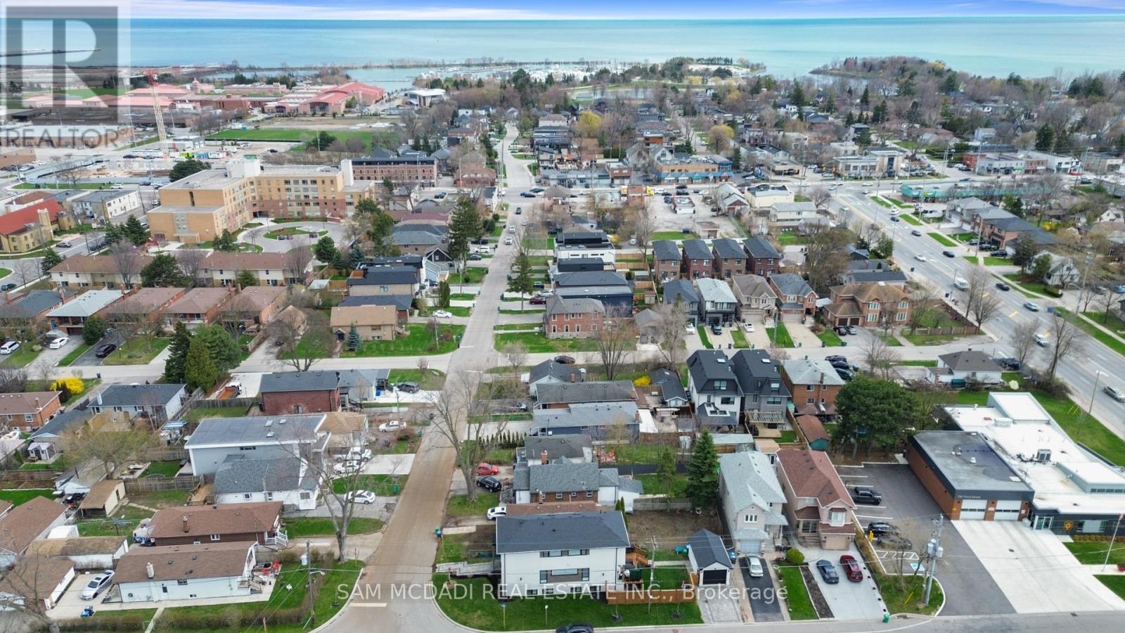 1062 West Avenue, Mississauga, ON - Outdoor With Body Of Water With View