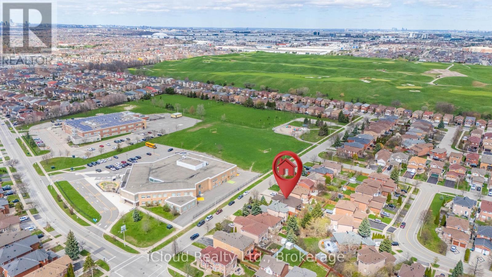 1370 Pickwick Drive, Mississauga, ON - Outdoor With View