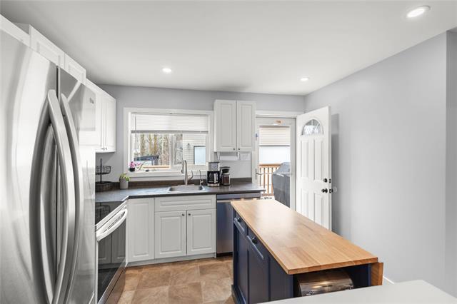 36 13Th Ave, Sandy Hook, MB