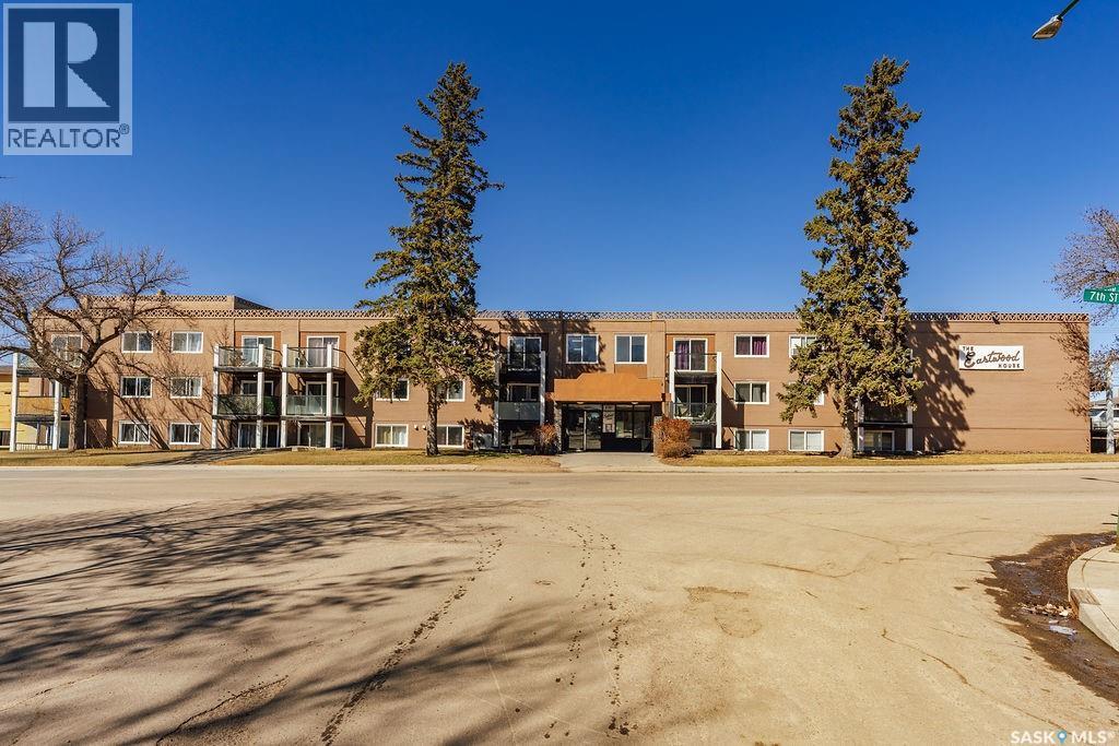 8 2707 7Th Street E, Saskatoon, SK - Outdoor