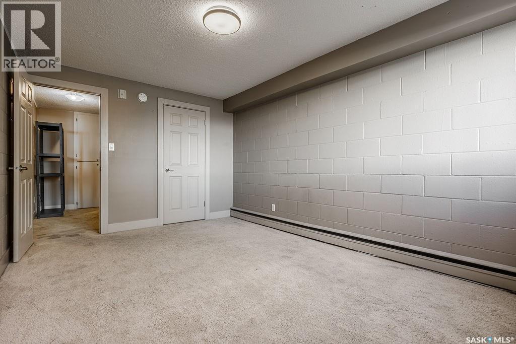 8 2707 7Th Street E, Saskatoon, SK - Indoor Photo Showing Other Room