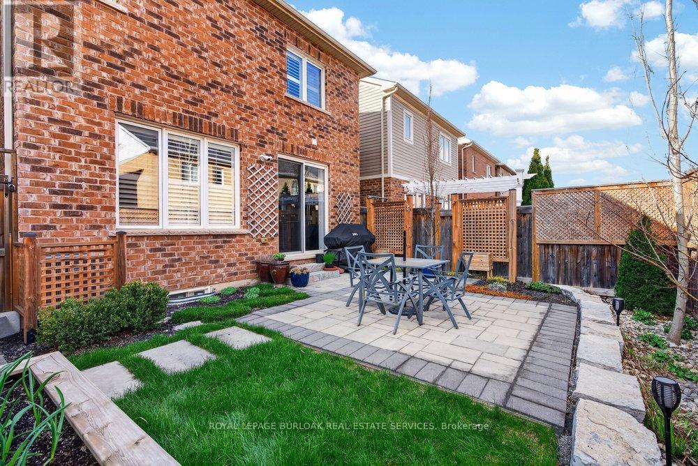 446 Grey Landing, Milton, ON - Outdoor With Deck Patio Veranda With Exterior