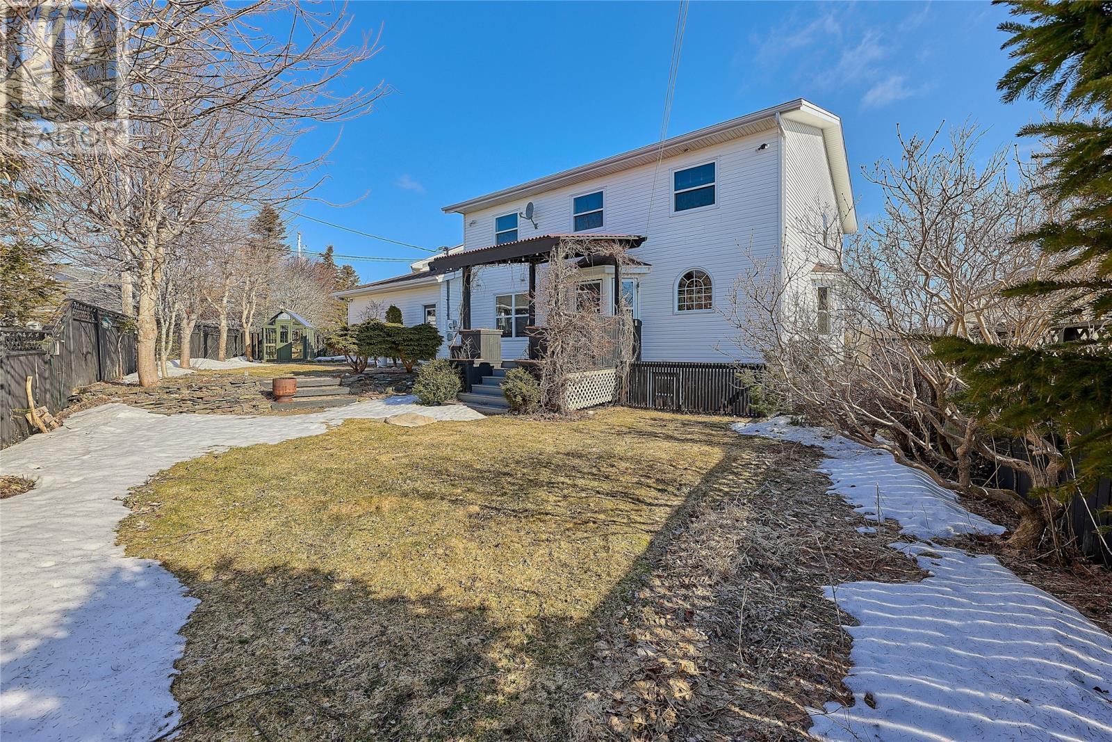 8 Roddickton Place, St. John'S, NL - Outdoor