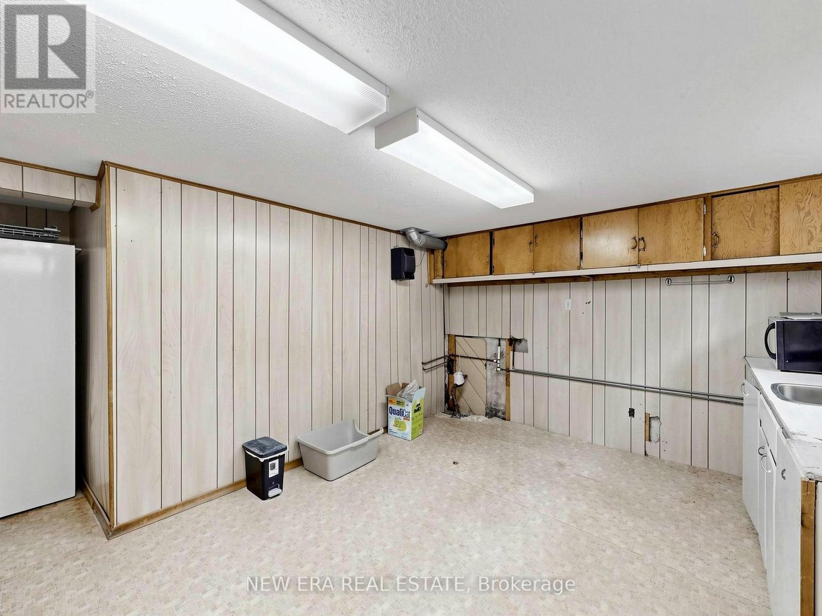 48 Christopher Drive, Cambridge, ON - Indoor